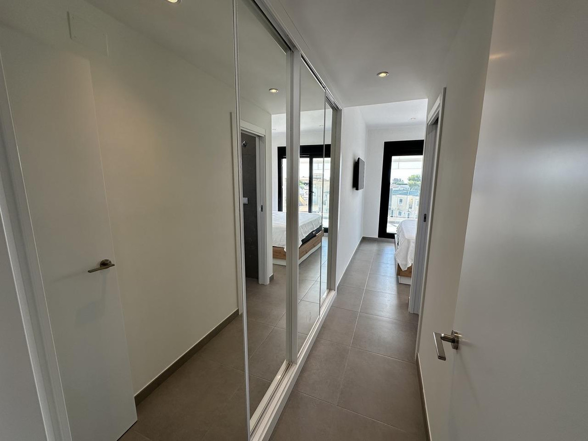 Se vende Ático de 2 dormitorios en Costa Blanca, Alicante, España