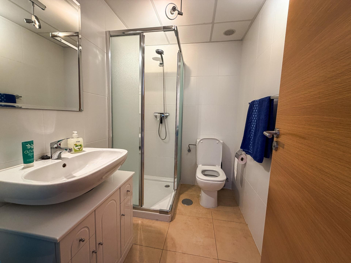 Se vende Apartamento Planta Media de 2 dormitorios en Costa Calida, Murcia, España