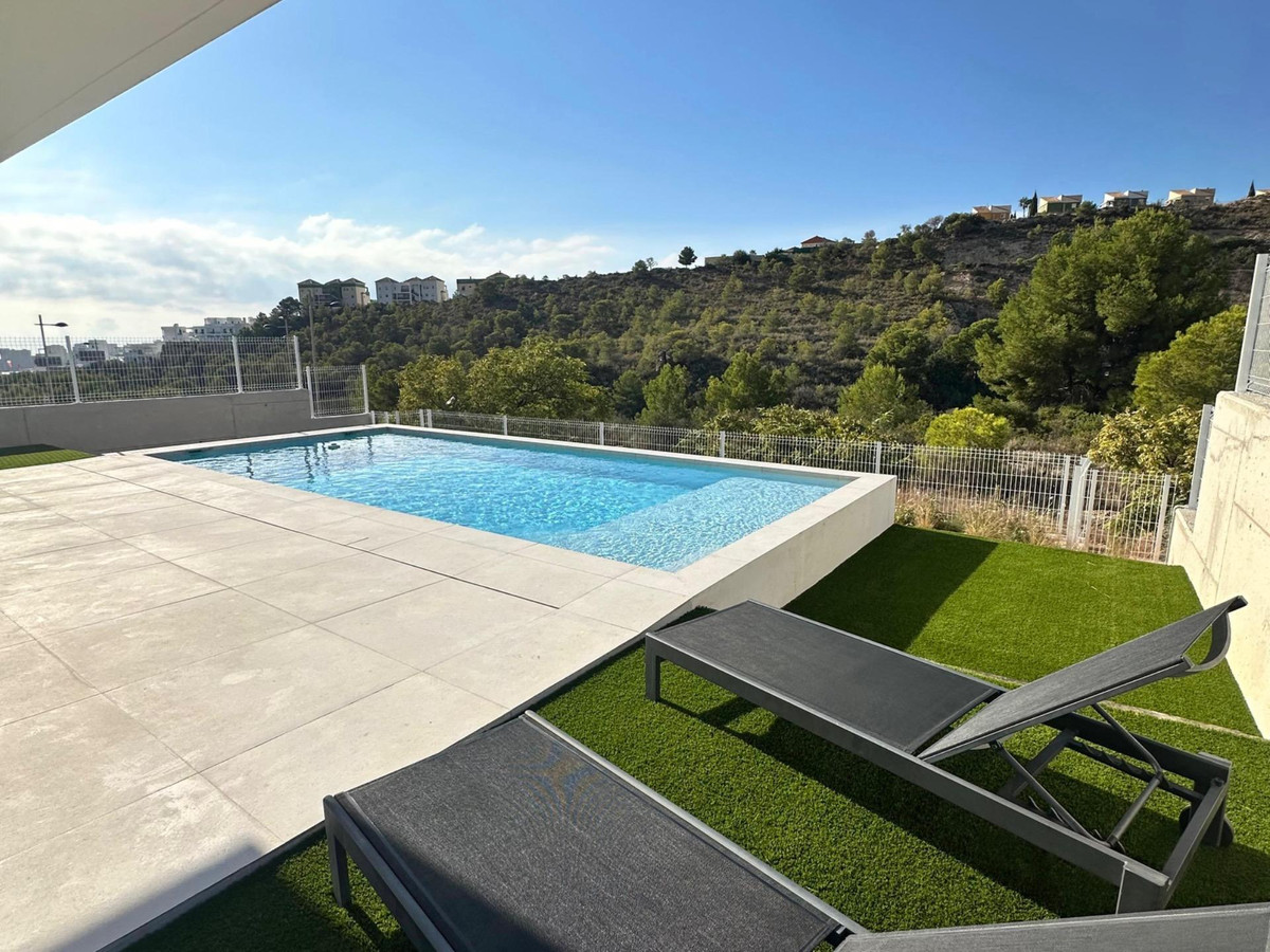3 Bed Townhouse for sale in Alicante Costa Blanca, Alicante, Spain