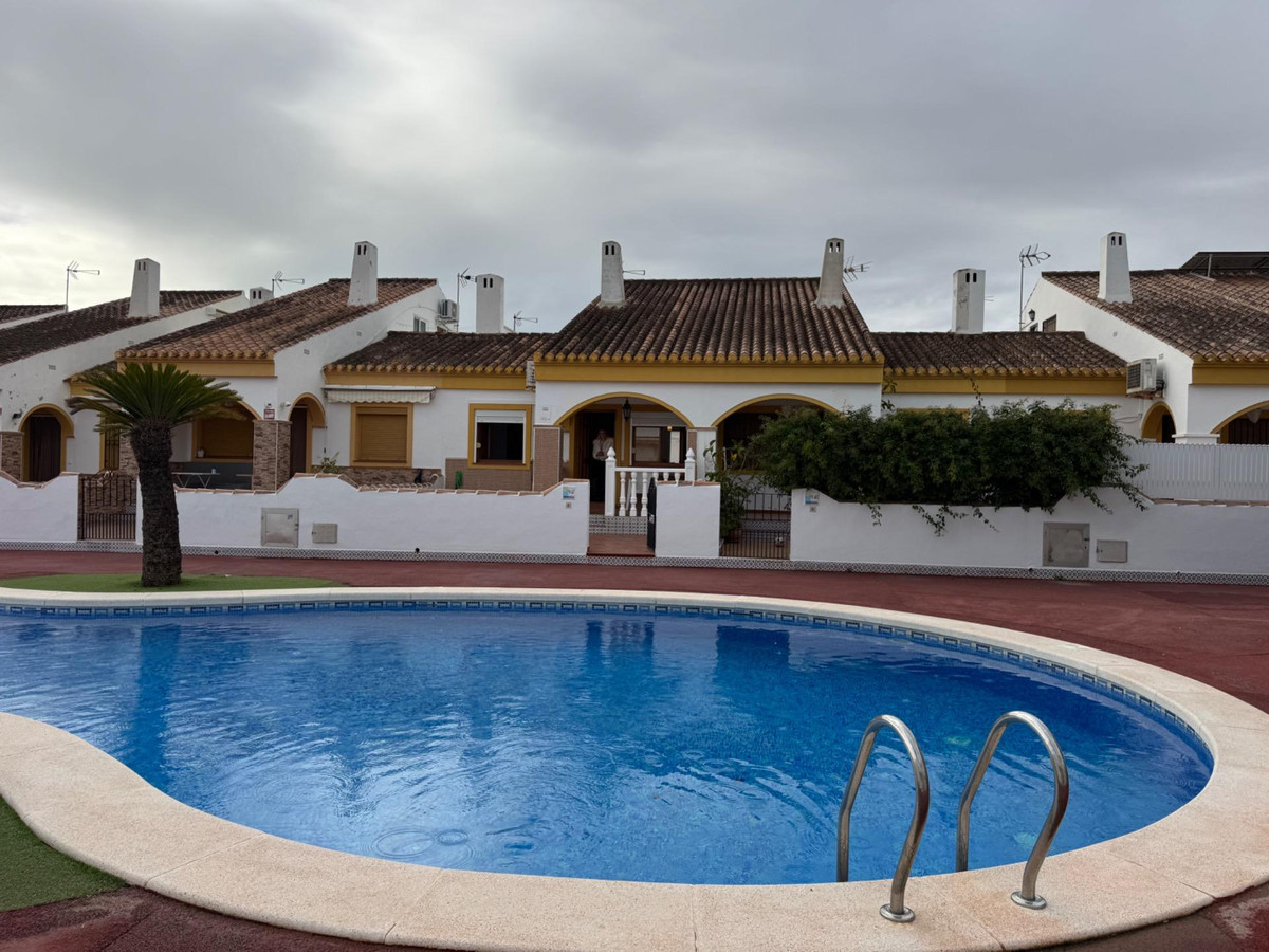 3 Bed Townhouse for sale in Torre De La Horadada Costa Blanca, Alicante, Spain