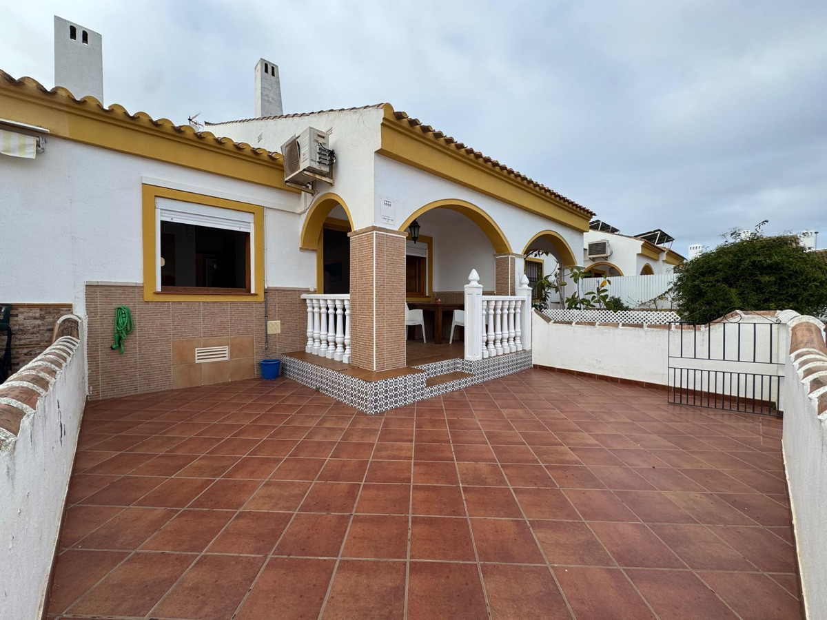 3 Bed Townhouse for sale in Torre De La Horadada Costa Blanca, Alicante, Spain
