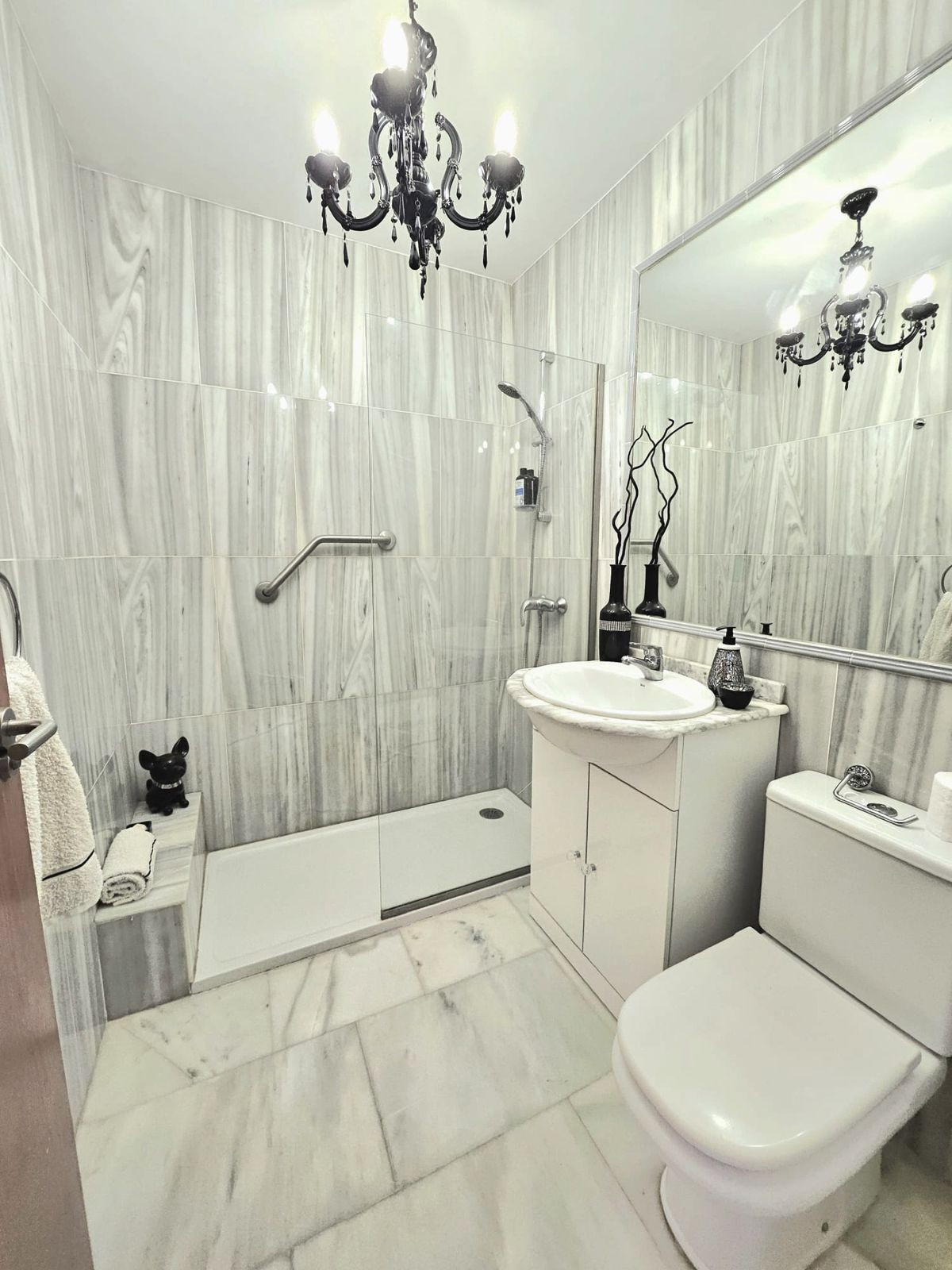 Se vende Villa - Chalet de 3 dormitorios en Costa Del Sol, Málaga, España