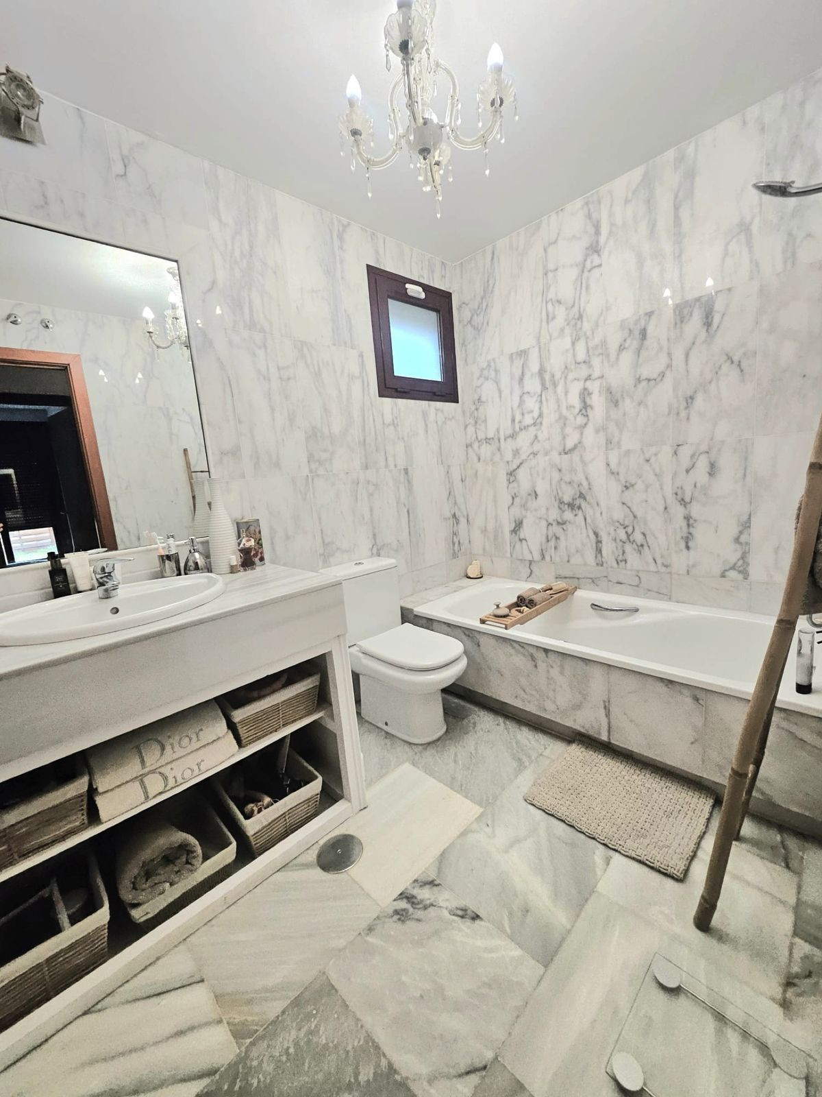 Se vende Villa - Chalet de 3 dormitorios en Costa Del Sol, Málaga, España