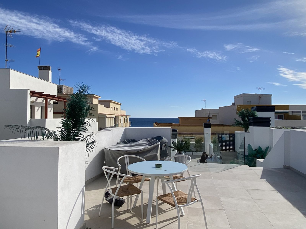 2 Bed Apartment for sale in Estepona Costa Del Sol, Málaga, Spain