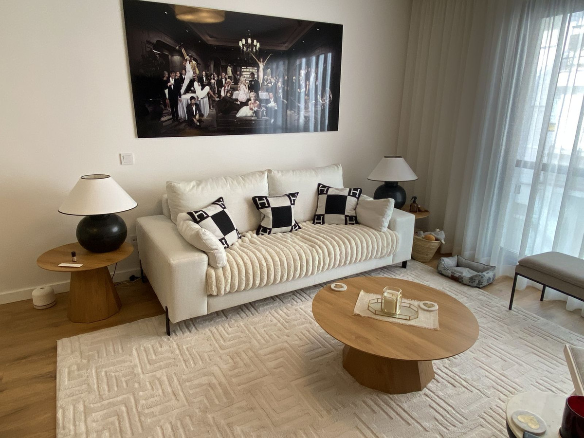 2 Bed Apartment for sale in Estepona Costa Del Sol, Málaga, Spain