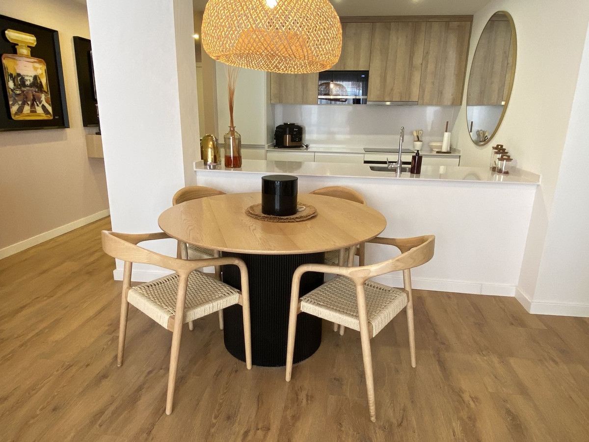 2 Bed Apartment for sale in Estepona Costa Del Sol, Málaga, Spain