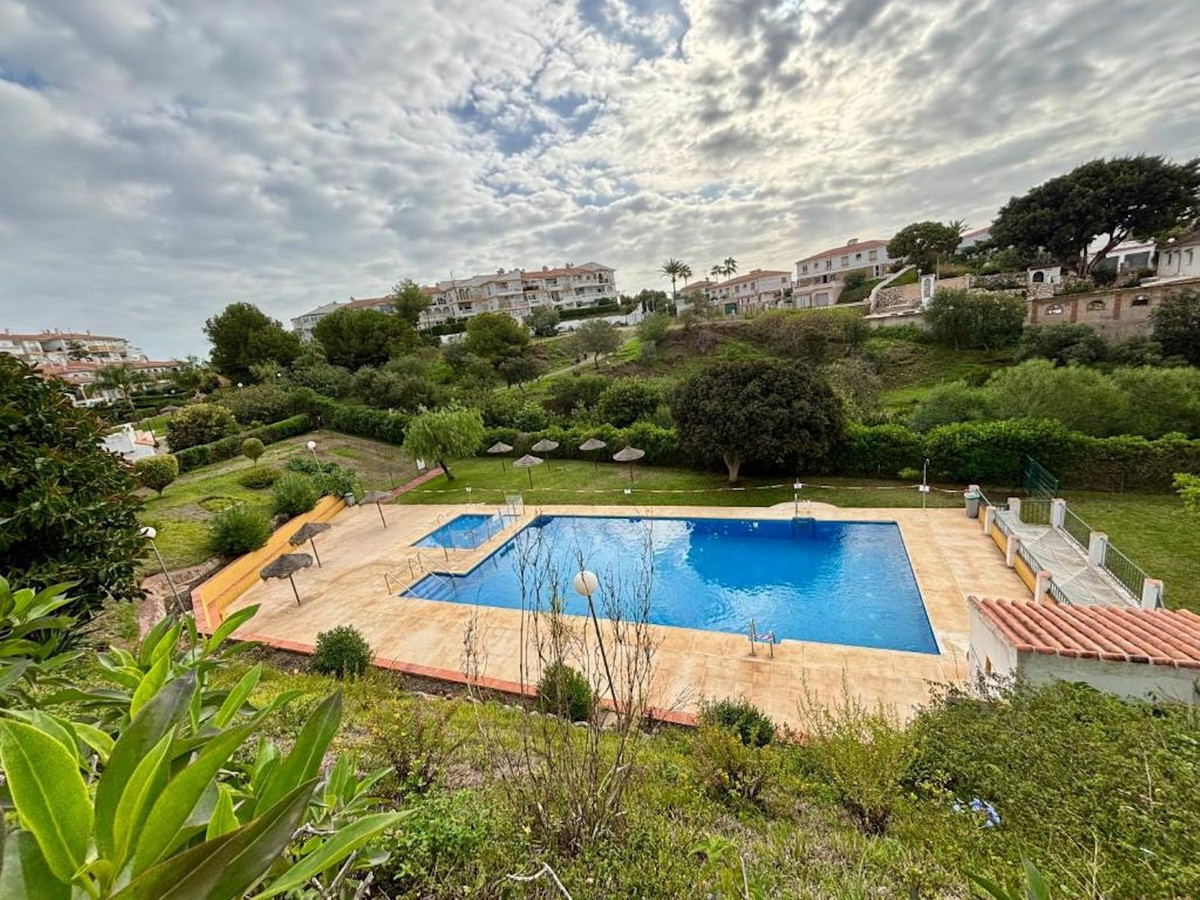 2 Bed Apartment for sale in El Faro Costa Del Sol, Málaga, Spain