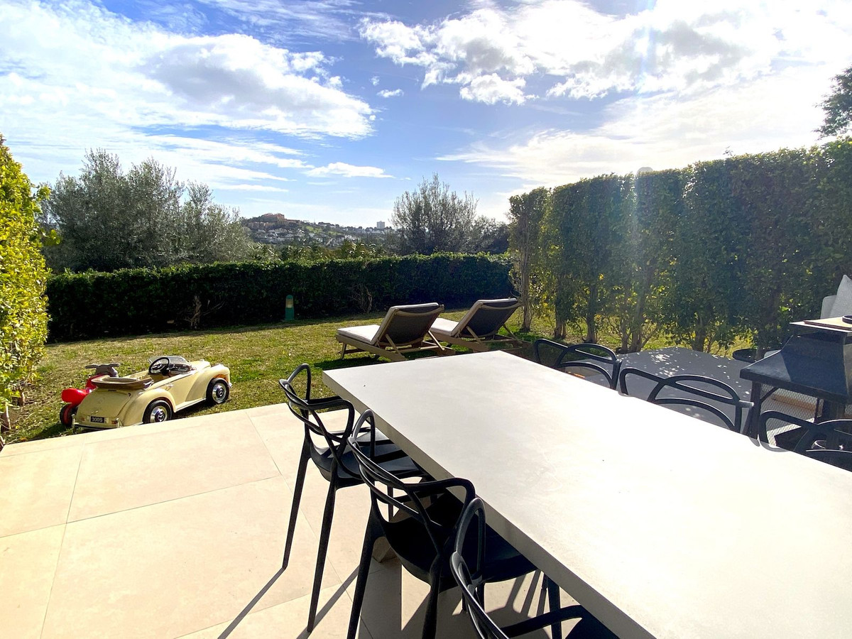 4 Bed Townhouse for sale in La Quinta Costa Del Sol, Málaga, Spain