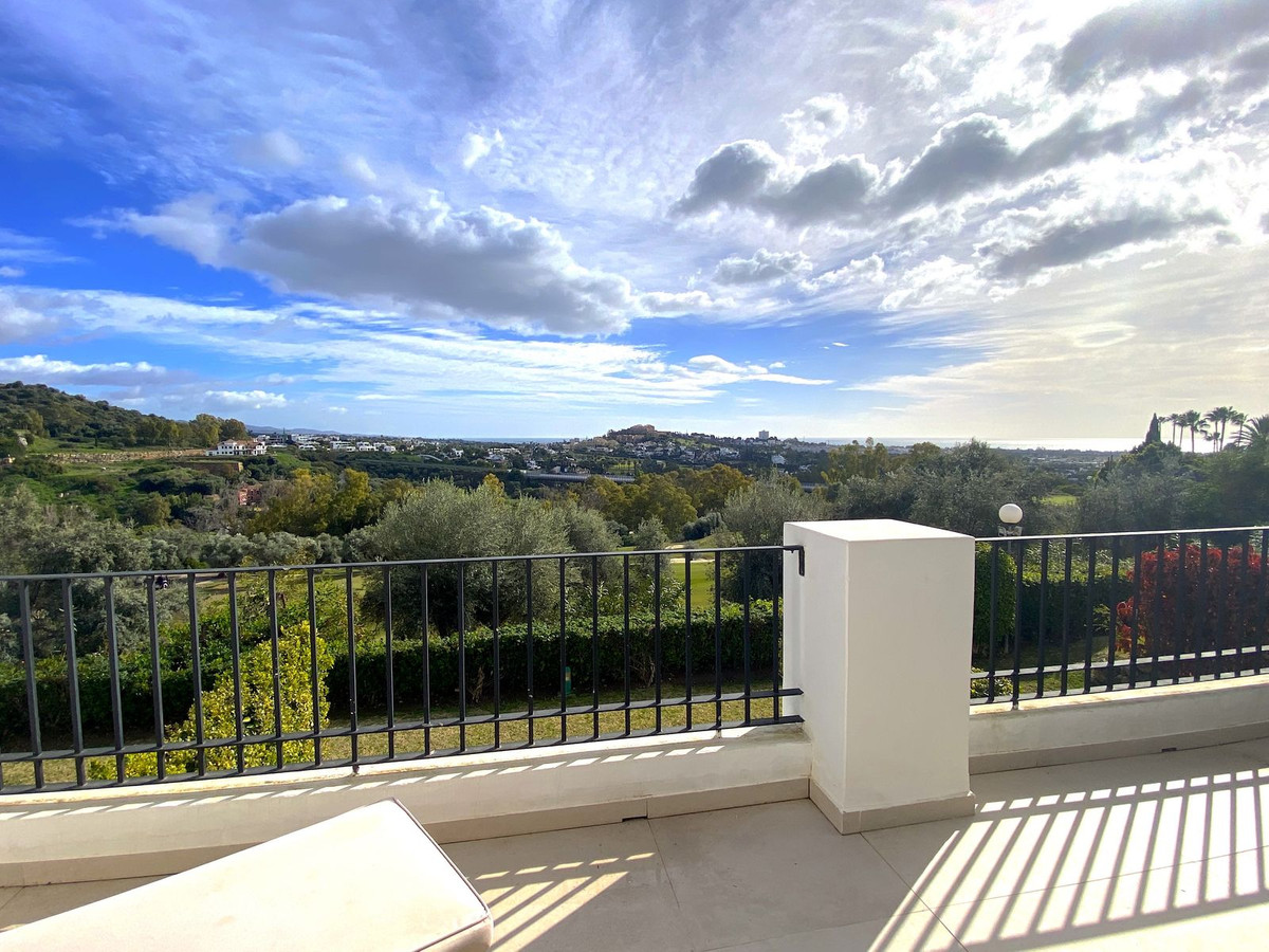 4 Bed Townhouse for sale in La Quinta Costa Del Sol, Málaga, Spain