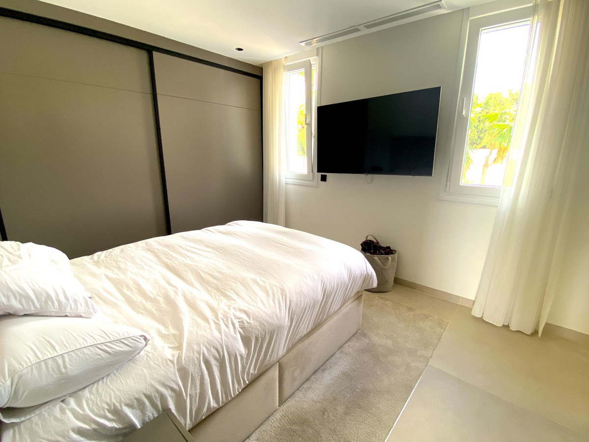 4 Bed Townhouse for sale in La Quinta Costa Del Sol, Málaga, Spain