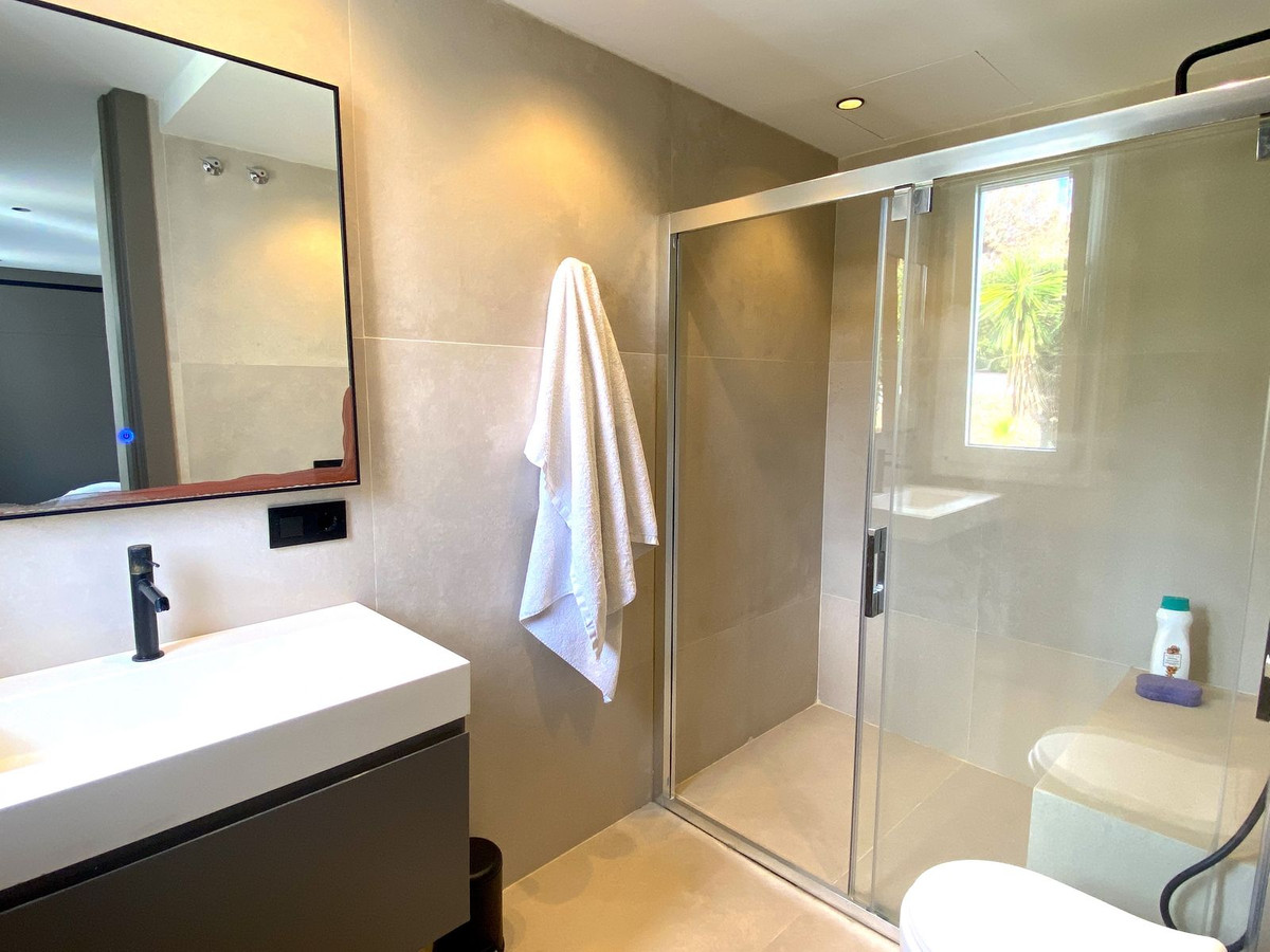 4 Bed Townhouse for sale in La Quinta Costa Del Sol, Málaga, Spain