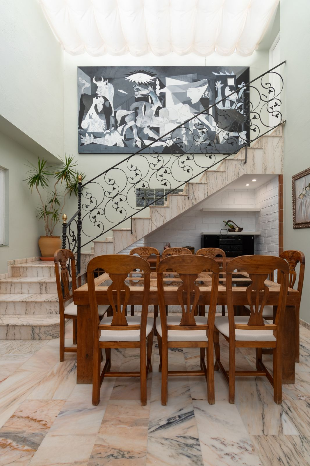 7 Bed Townhouse for sale in Alhaurín De La Torre Costa Del Sol, Málaga, Spain