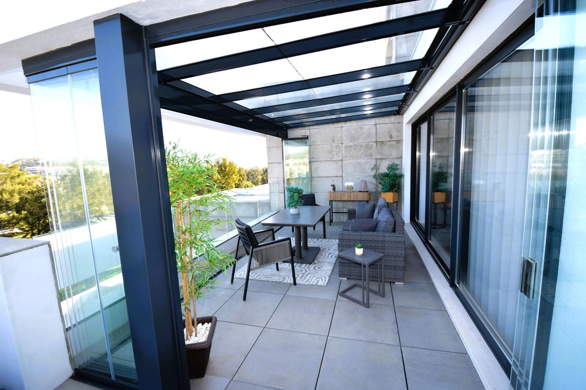 Se vende Apartamento Planta Media de 3 dormitorios en Costa Del Sol, Málaga, España