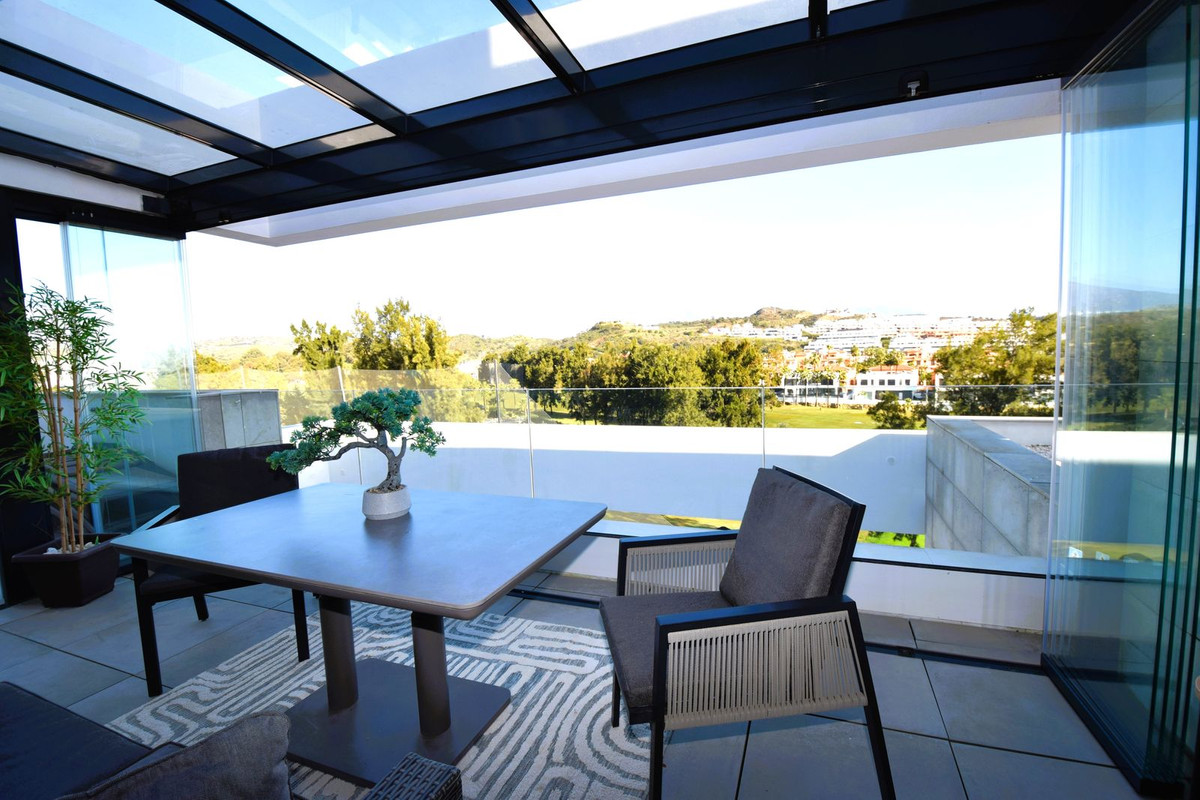 Se vende Apartamento Planta Media de 3 dormitorios en Costa Del Sol, Málaga, España