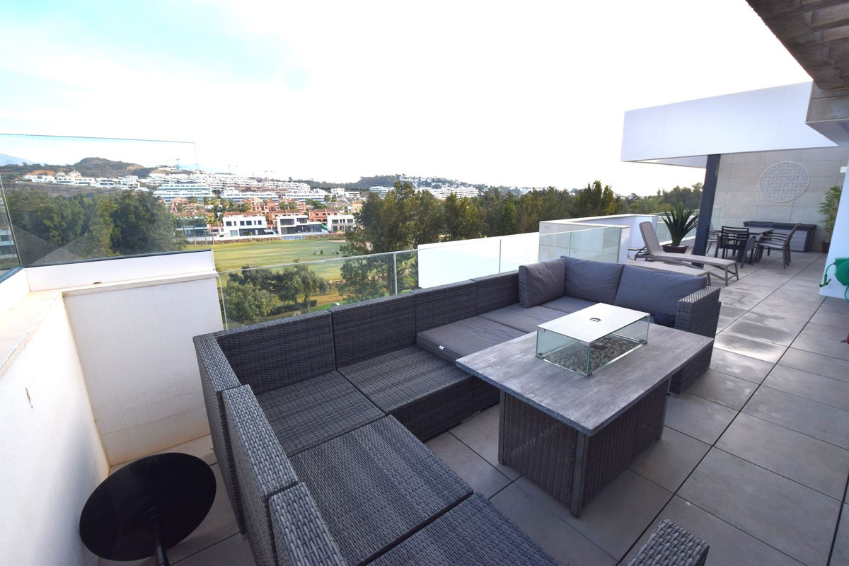 Se vende Apartamento Planta Media de 3 dormitorios en Costa Del Sol, Málaga, España