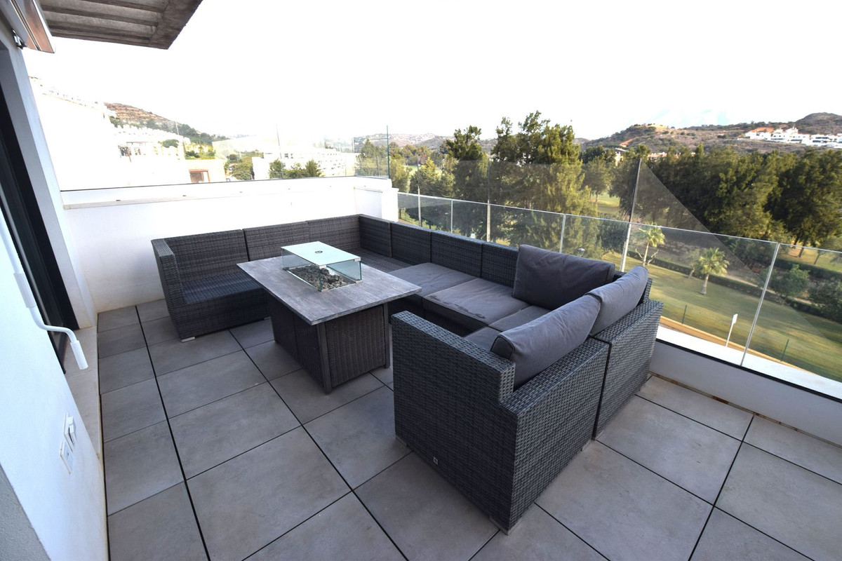 Se vende Apartamento Planta Media de 3 dormitorios en Costa Del Sol, Málaga, España