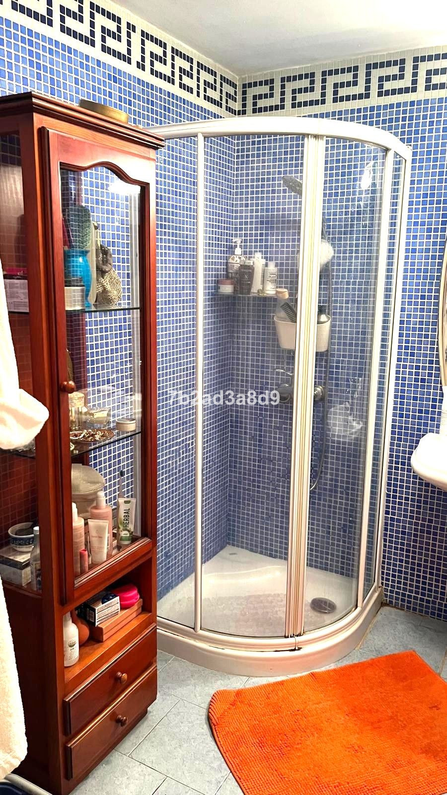 Se vende Apartamento Planta Media de 3 dormitorios en Costa Del Sol, Málaga, España