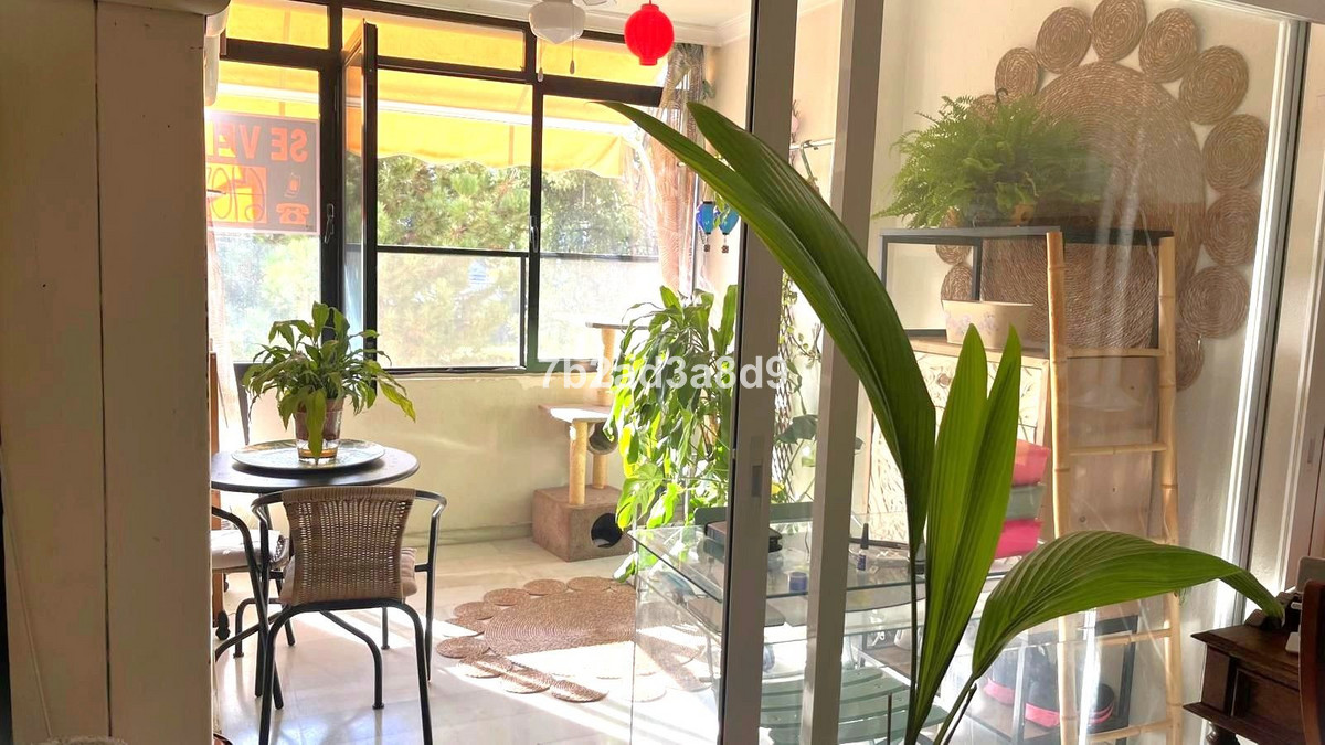 Se vende Apartamento Planta Media de 3 dormitorios en Costa Del Sol, Málaga, España