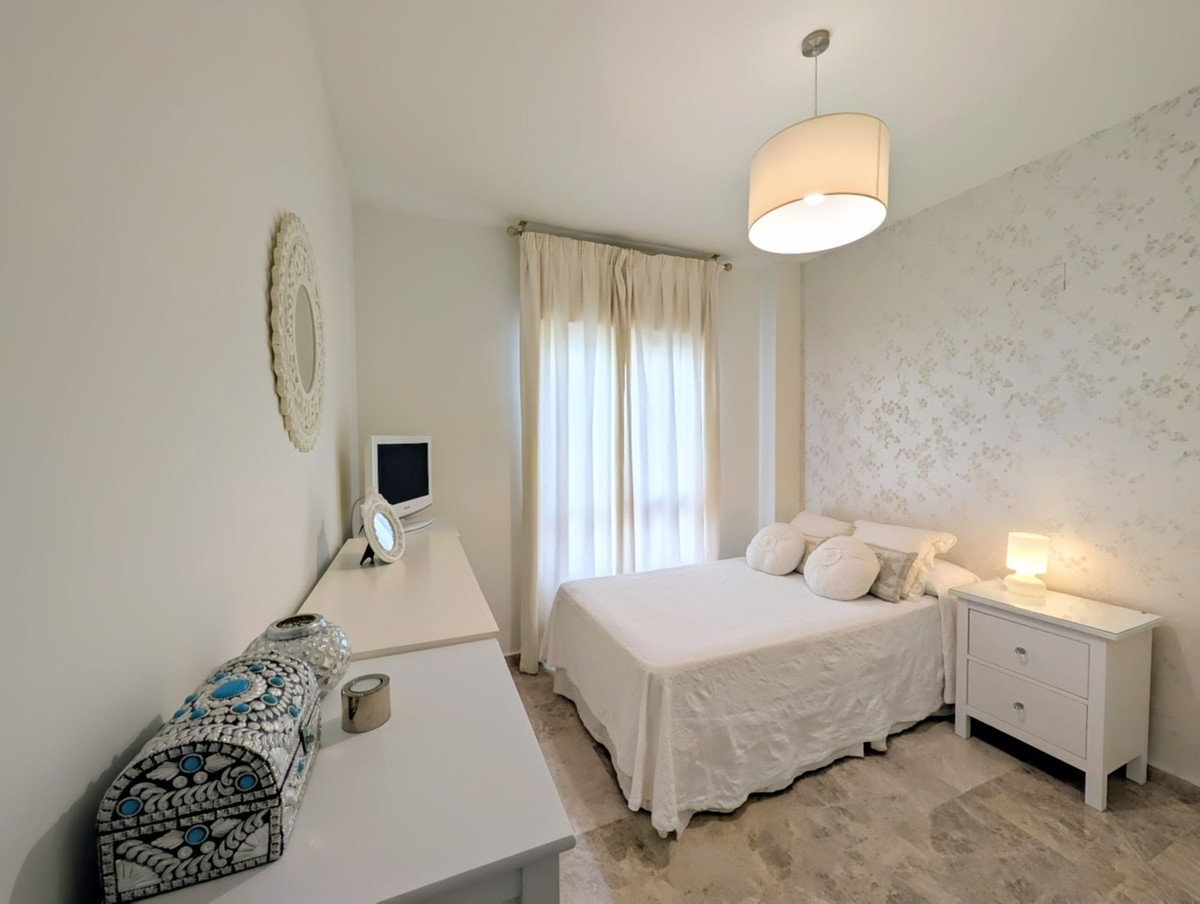 4 Bed Apartment for sale in San Pedro De Alcántara Costa Del Sol, Málaga, Spain