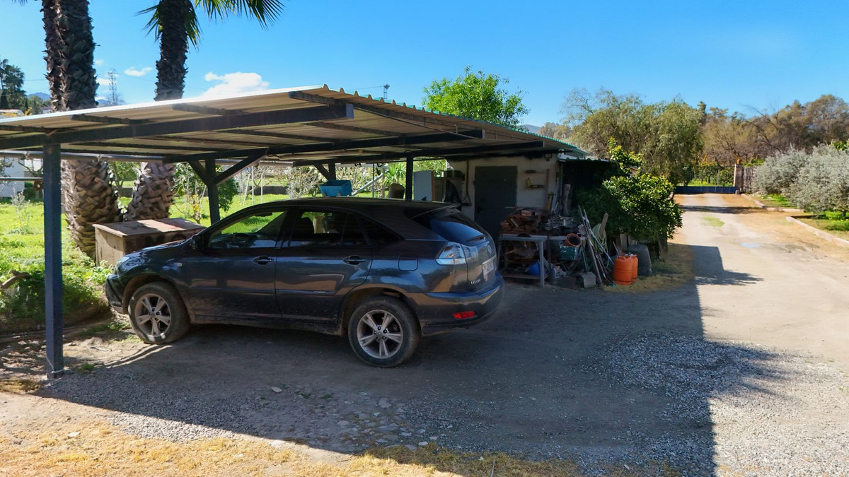 Se vende Pareada de 5 dormitorios en Costa Del Sol, Málaga, España