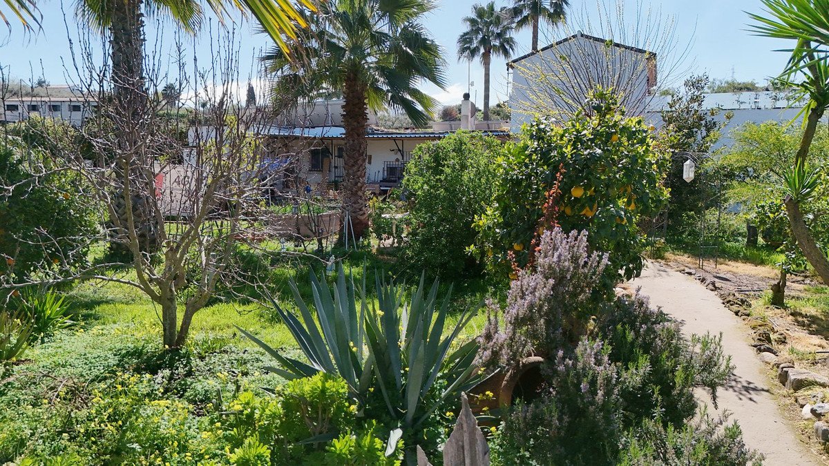 Se vende Pareada de 5 dormitorios en Costa Del Sol, Málaga, España
