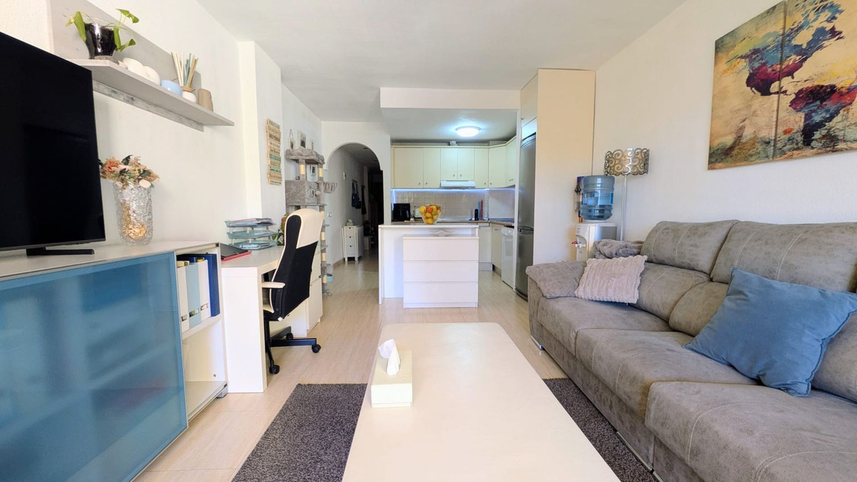 Se vende Apartamento Planta Media de 1 dormitorios en Costa Del Sol, Málaga, España