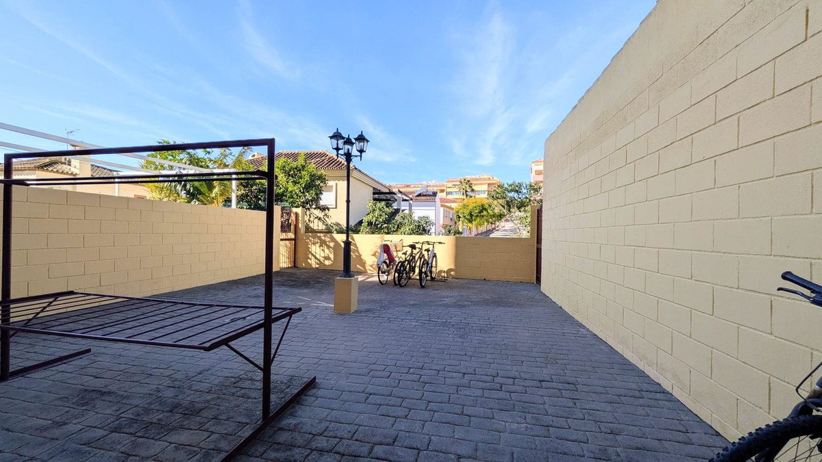 Se vende Apartamento Planta Media de 1 dormitorios en Costa Del Sol, Málaga, España