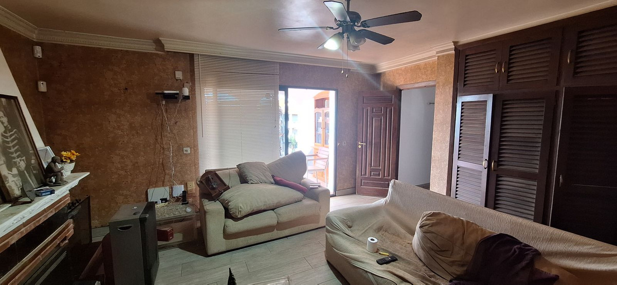 4 Bed Townhouse for sale in Torreblanca Costa Del Sol, Málaga, Spain