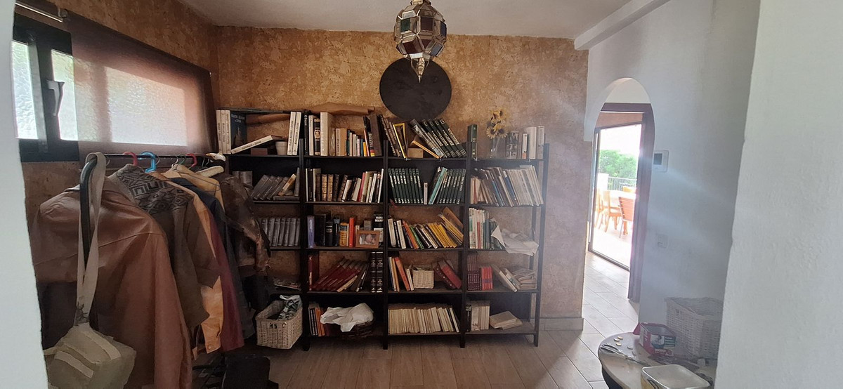 4 Bed Townhouse for sale in Torreblanca Costa Del Sol, Málaga, Spain
