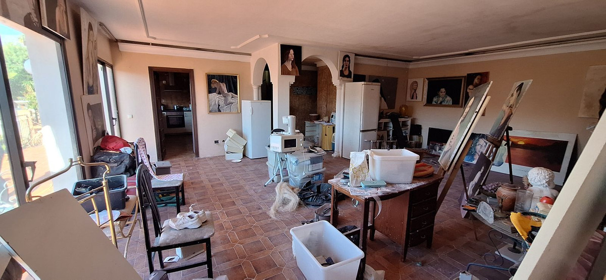 4 Bed Townhouse for sale in Torreblanca Costa Del Sol, Málaga, Spain
