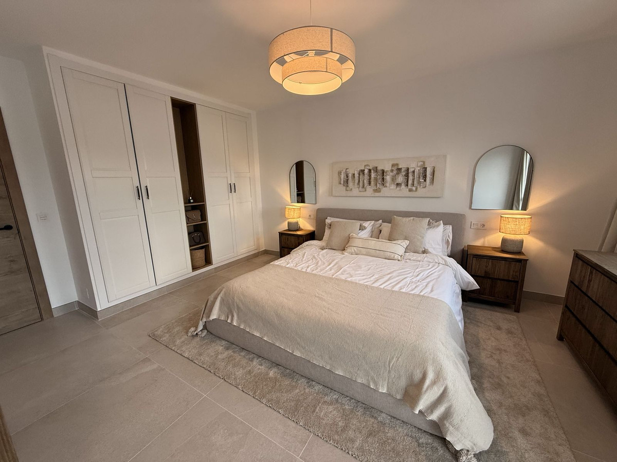 4 Bed Townhouse for sale in Estepona Costa Del Sol, Málaga, Spain
