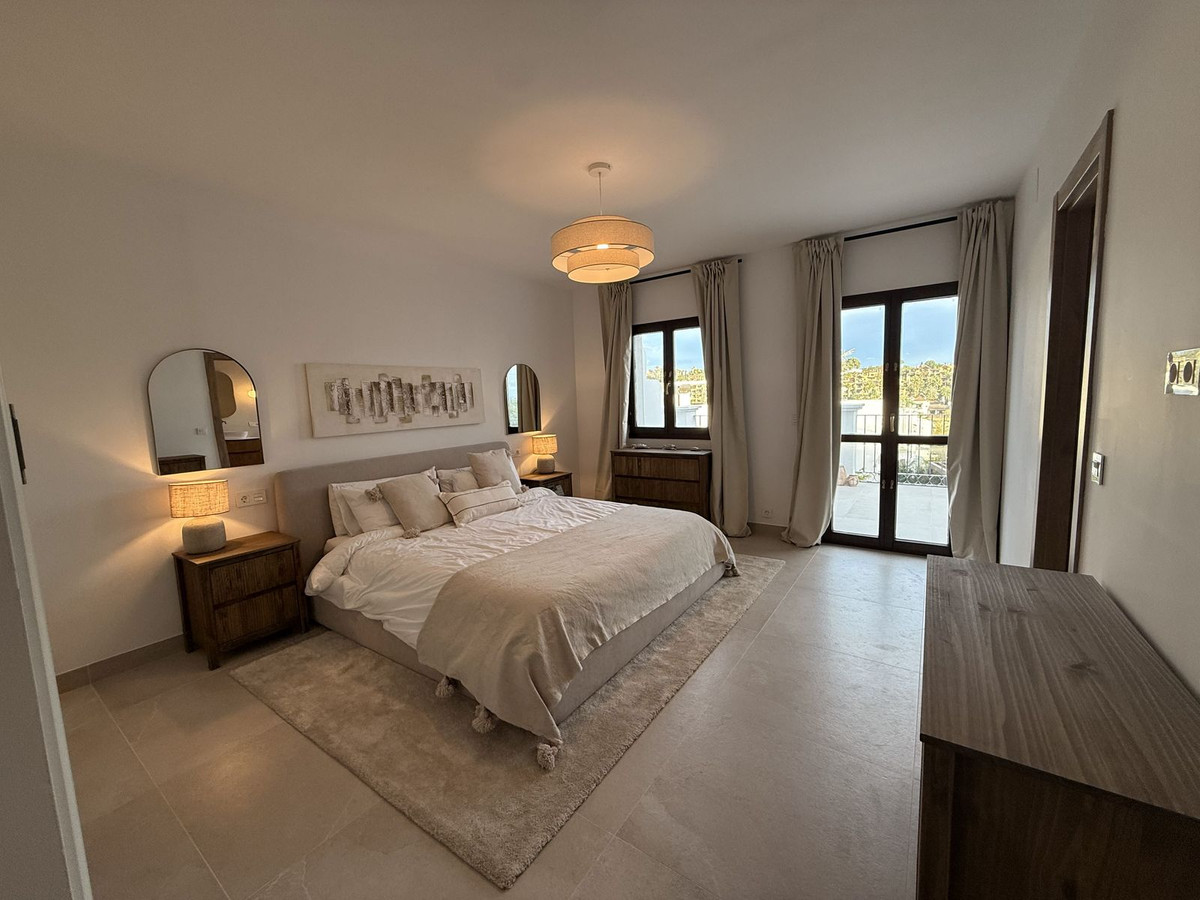 4 Bed Townhouse for sale in Estepona Costa Del Sol, Málaga, Spain