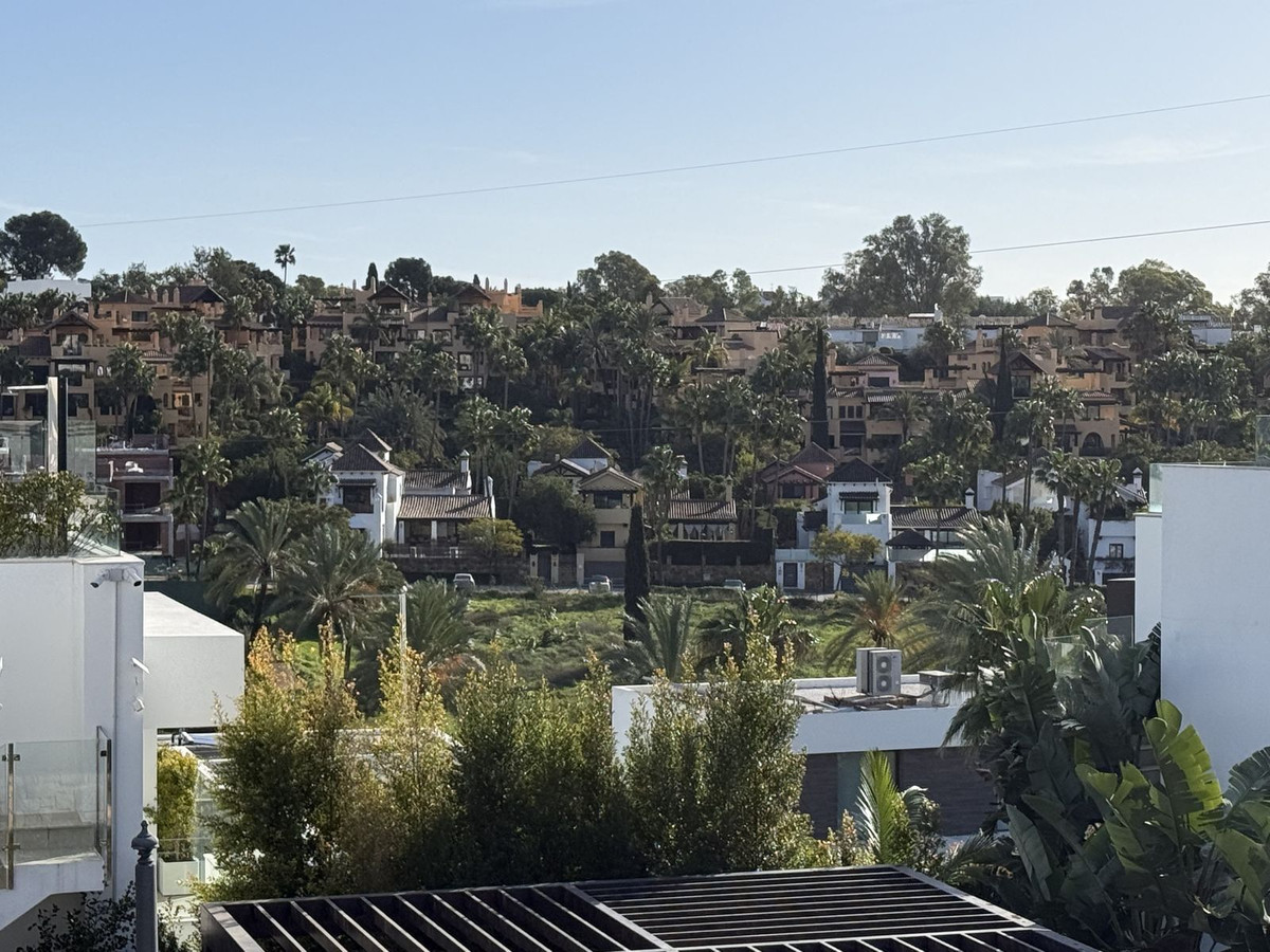 4 Bed Townhouse for sale in Estepona Costa Del Sol, Málaga, Spain