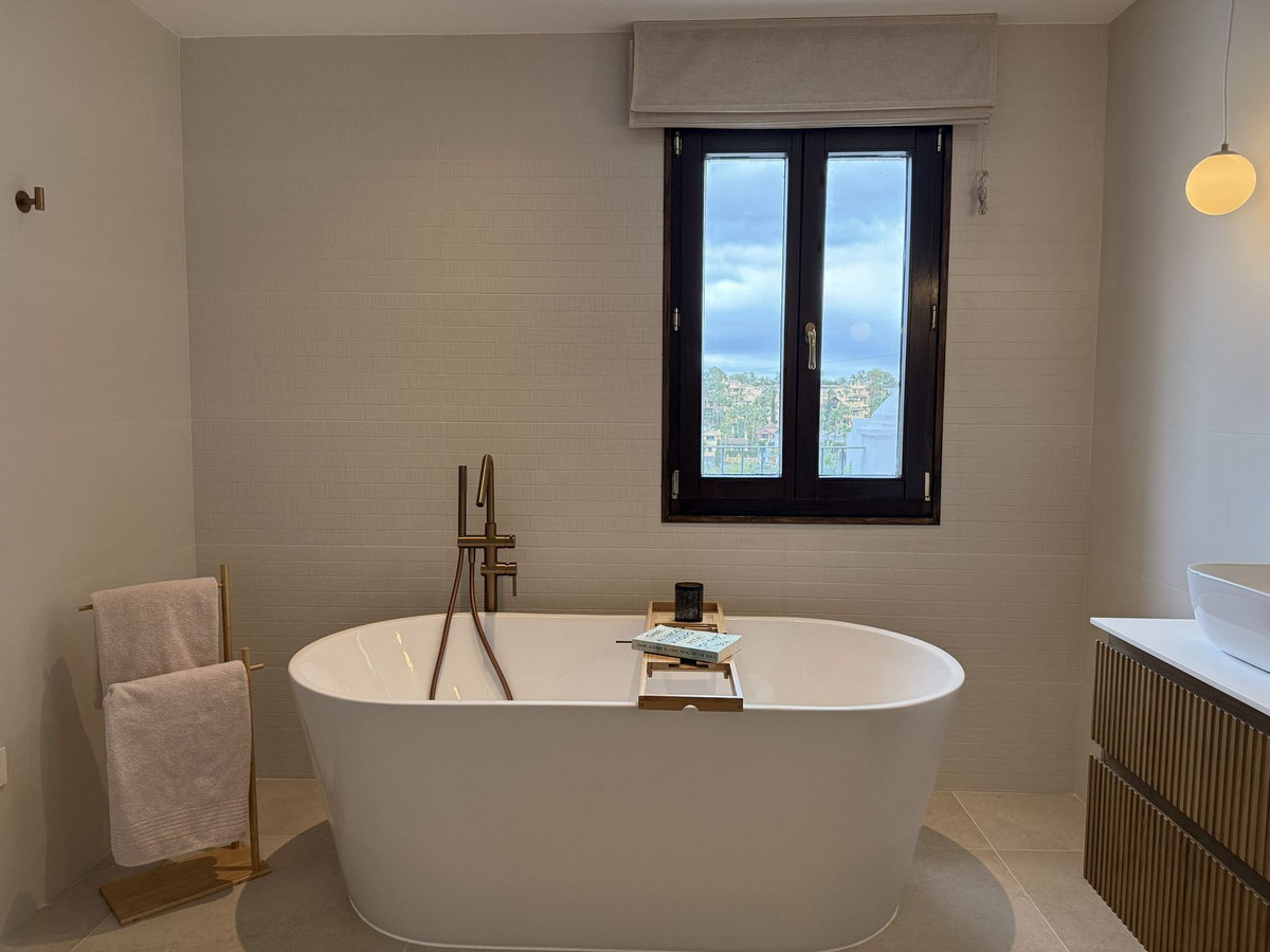 4 Bed Townhouse for sale in Estepona Costa Del Sol, Málaga, Spain