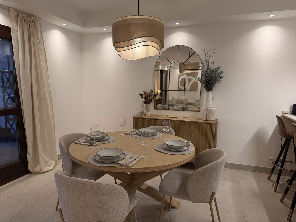 4 Bed Townhouse for sale in Estepona Costa Del Sol, Málaga, Spain