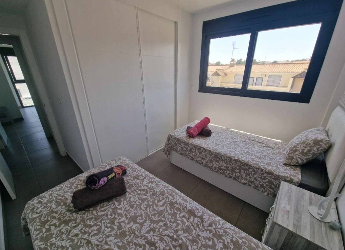 2 Bed Apartment for sale in Villamartin Costa Blanca, Alicante, Spain