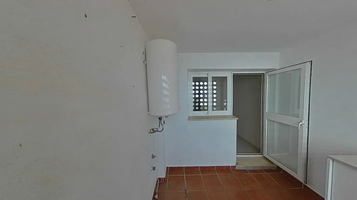 2 Bed Apartment for sale in Manilva Costa Del Sol, Málaga, Spain