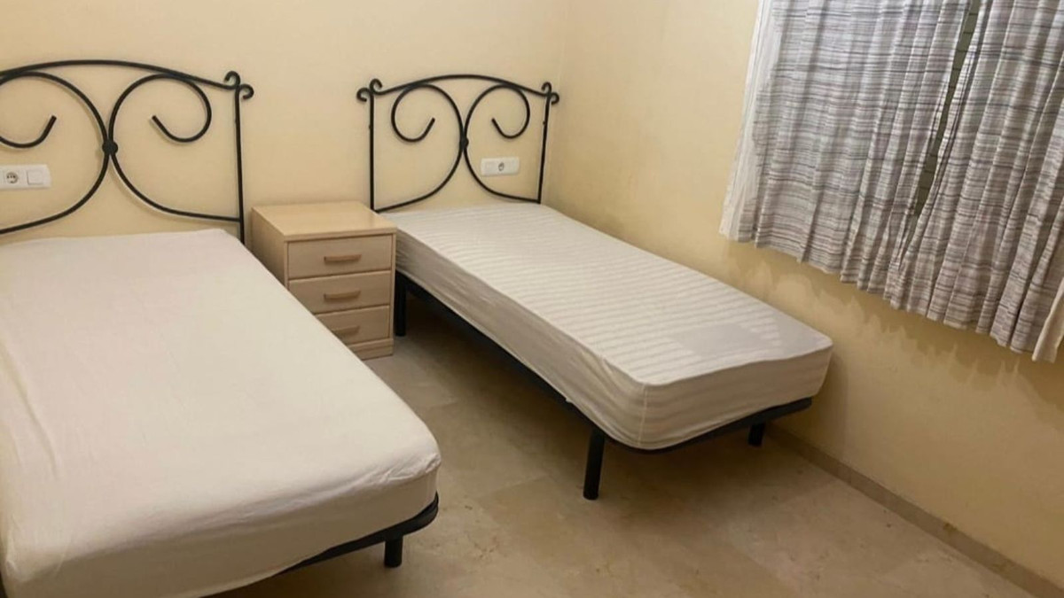 Se vende Apartamento Planta Baja de 2 dormitorios en Costa Del Sol, Málaga, España