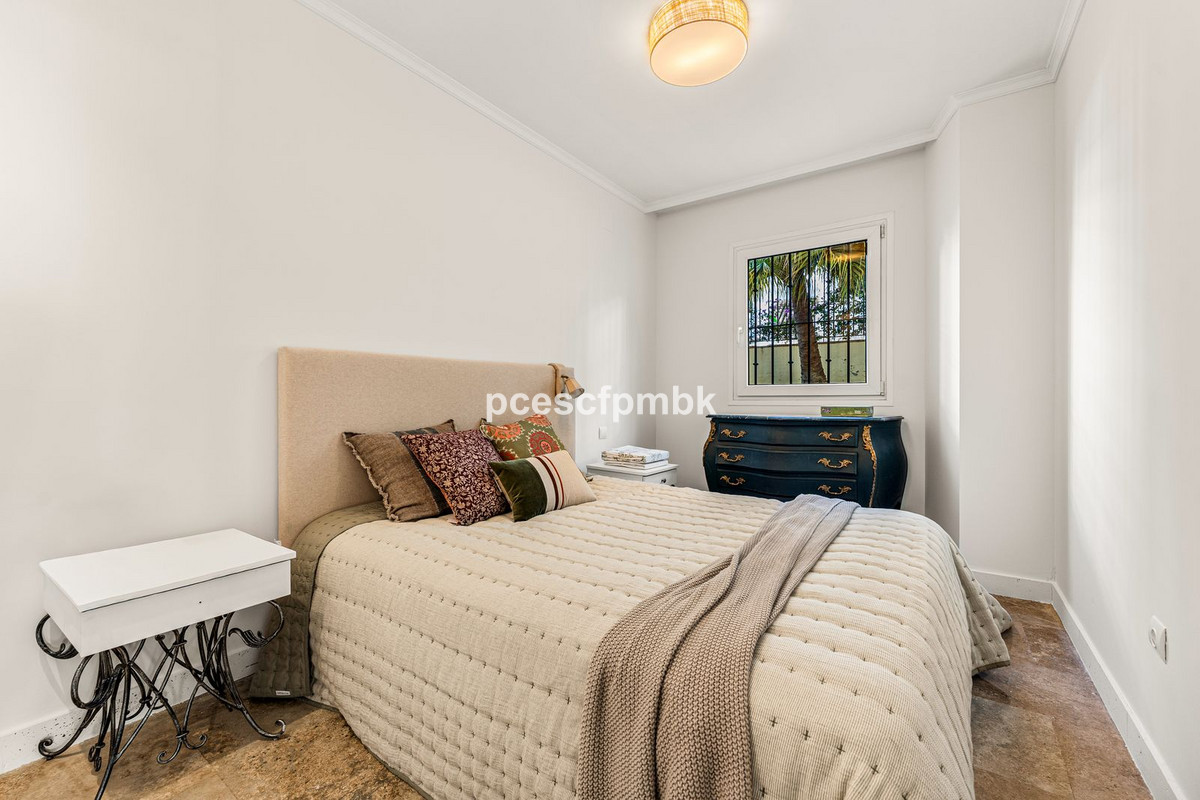 Se vende Apartamento Planta Media de 3 dormitorios en Costa Del Sol, Málaga, España