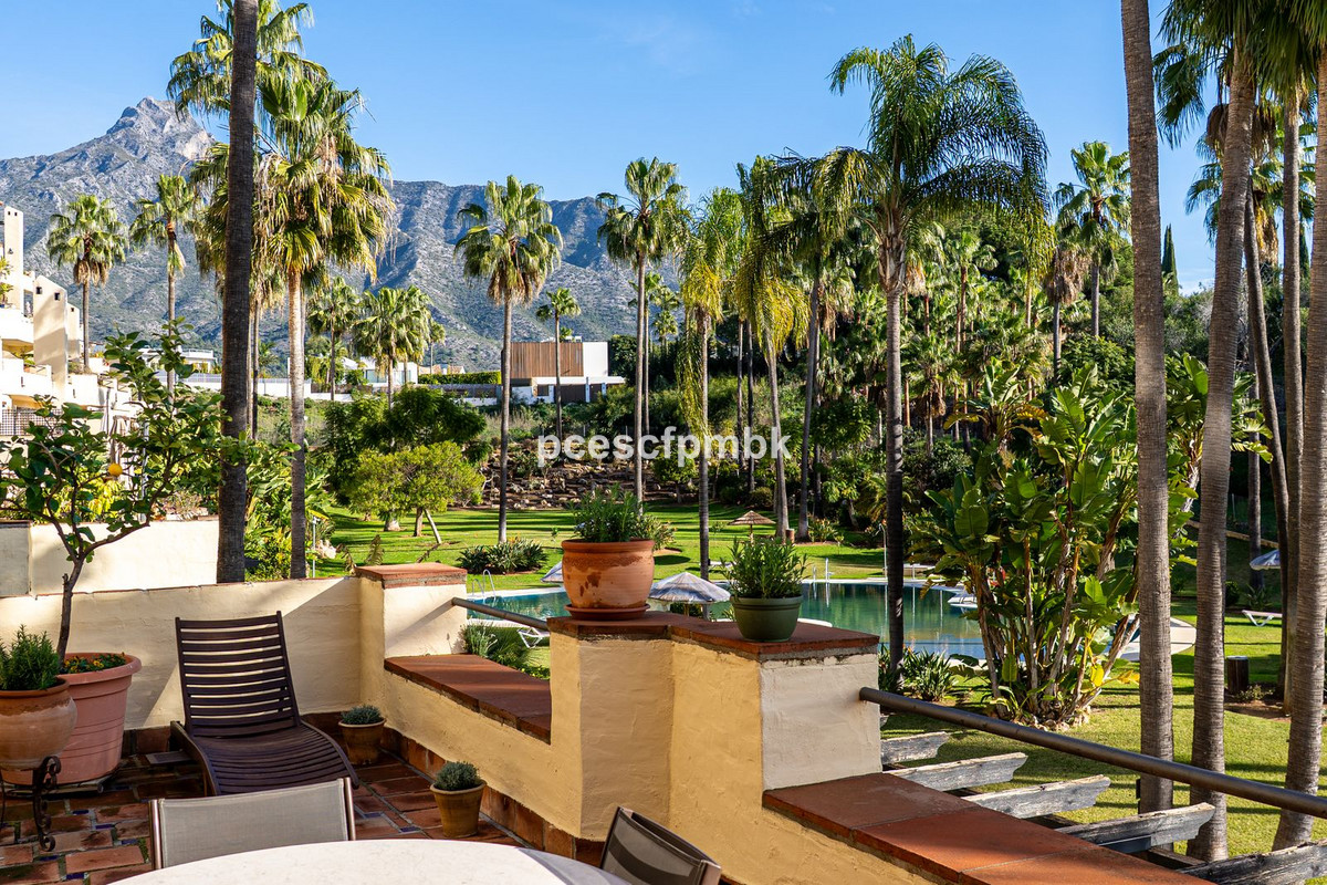Se vende Apartamento Planta Media de 3 dormitorios en Costa Del Sol, Málaga, España