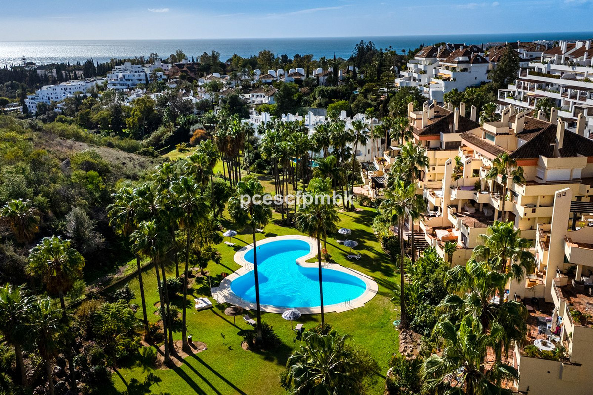 Se vende Apartamento Planta Media de 3 dormitorios en Costa Del Sol, Málaga, España