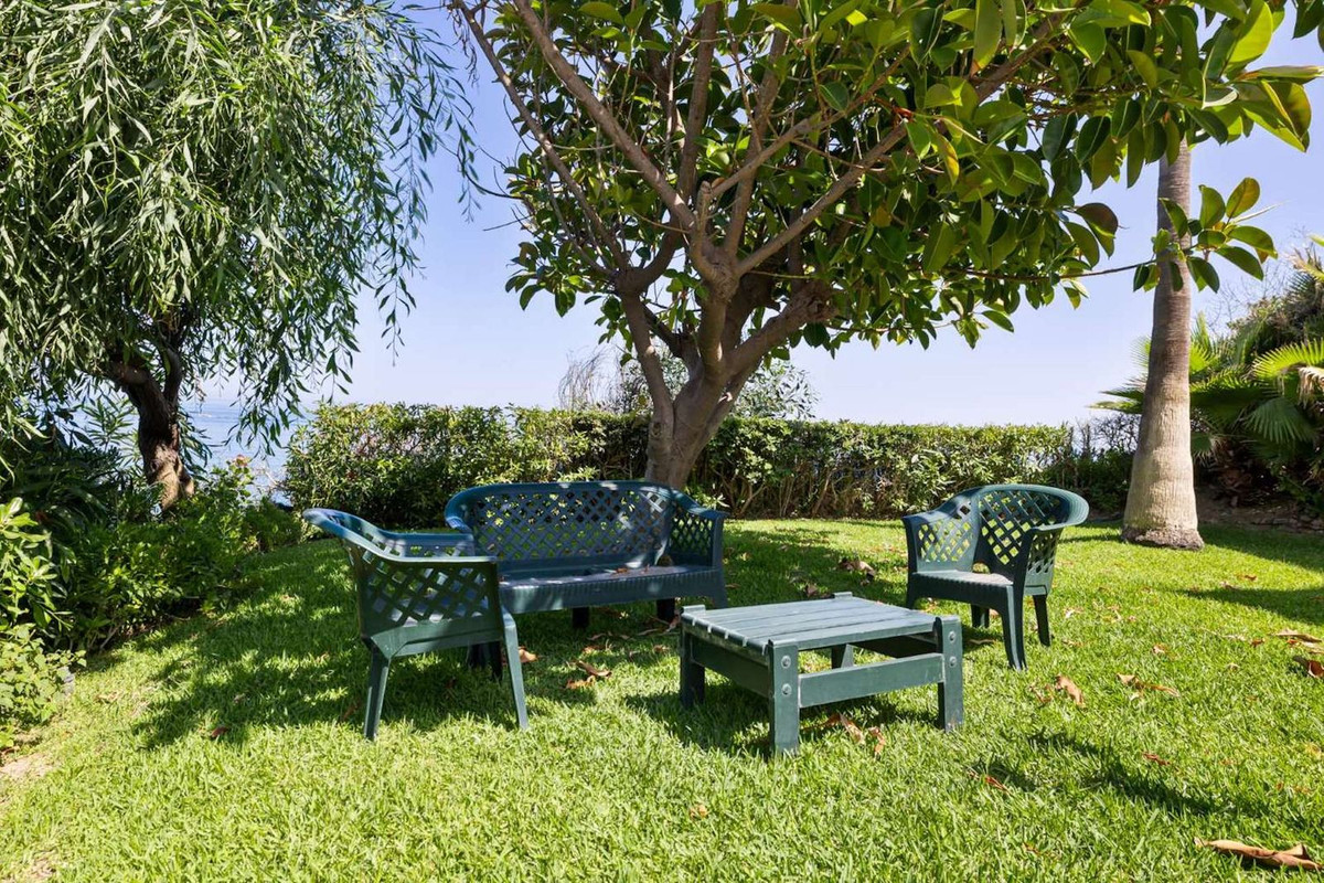 Se vende Pareada de 2 dormitorios en Costa Del Sol, Málaga, España