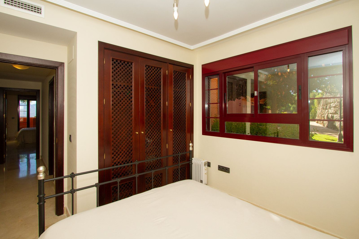 Se vende Apartamento Planta Baja de 2 dormitorios en Costa Del Sol, Málaga, España