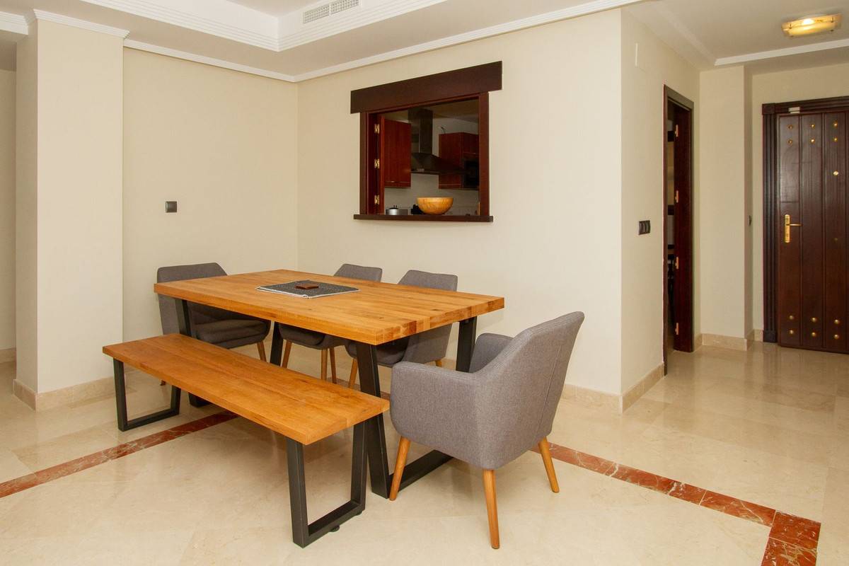 Se vende Apartamento Planta Baja de 2 dormitorios en Costa Del Sol, Málaga, España