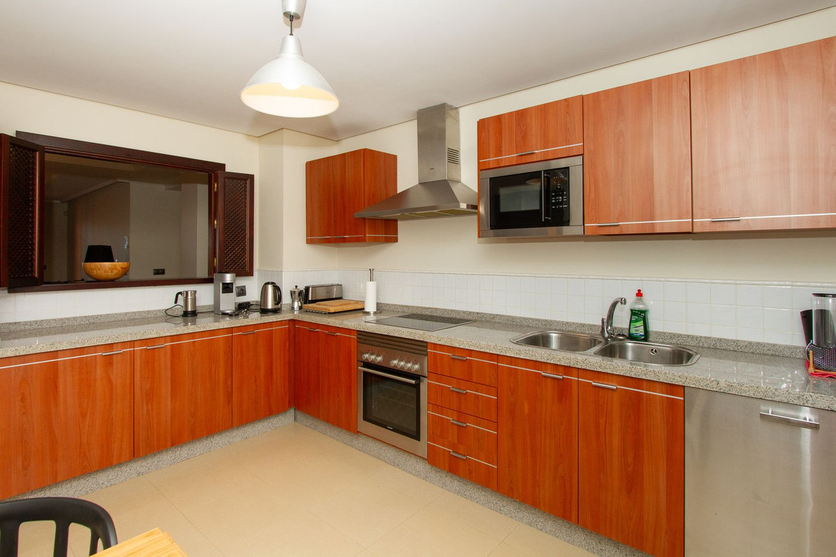 Se vende Apartamento Planta Baja de 2 dormitorios en Costa Del Sol, Málaga, España