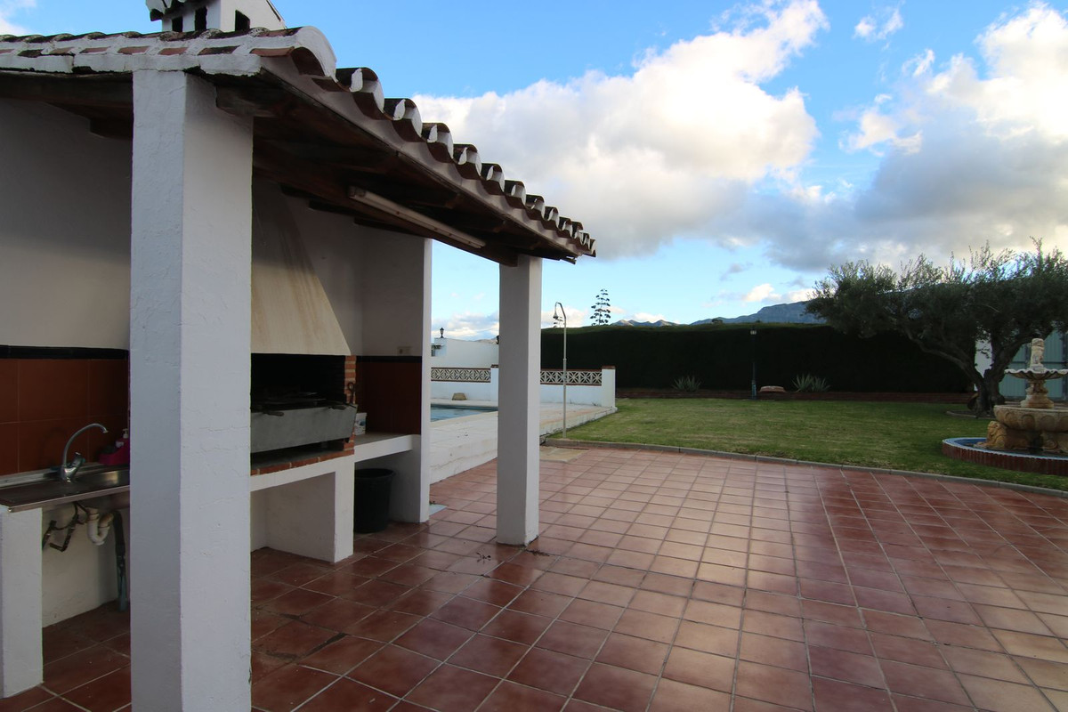 3 Bed Townhouse for sale in Alhaurín El Grande Costa Del Sol, Málaga, Spain