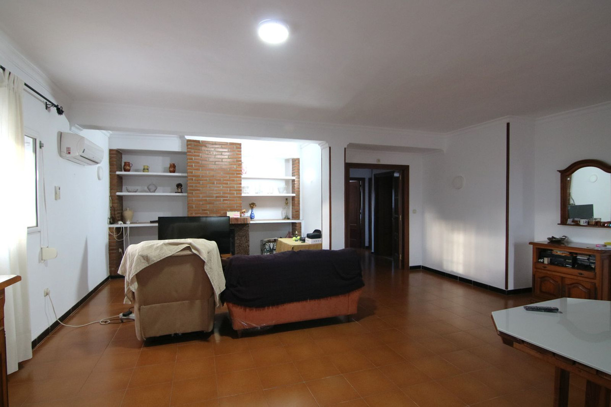 3 Bed Townhouse for sale in Alhaurín El Grande Costa Del Sol, Málaga, Spain