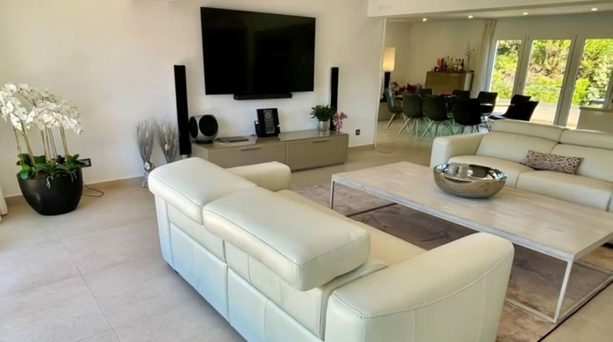 Se vende Villa - Chalet de 7 dormitorios en Costa Del Sol, Málaga, España
