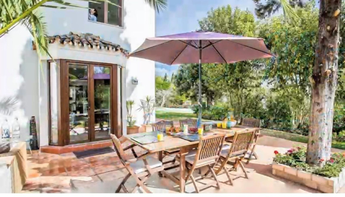 Se vende Villa - Chalet de 7 dormitorios en Costa Del Sol, Málaga, España