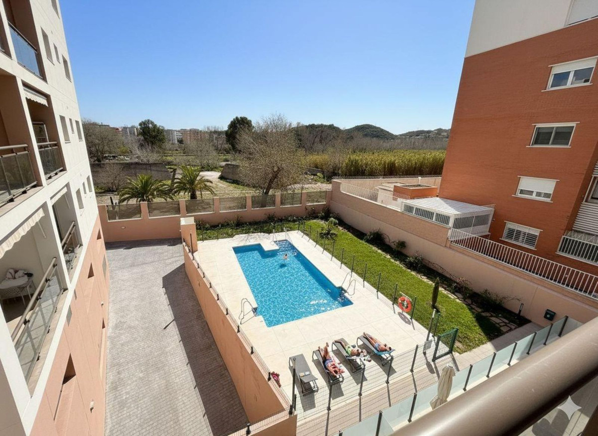 Se vende Apartamento Planta Media de 2 dormitorios en Costa Del Sol, Málaga, España